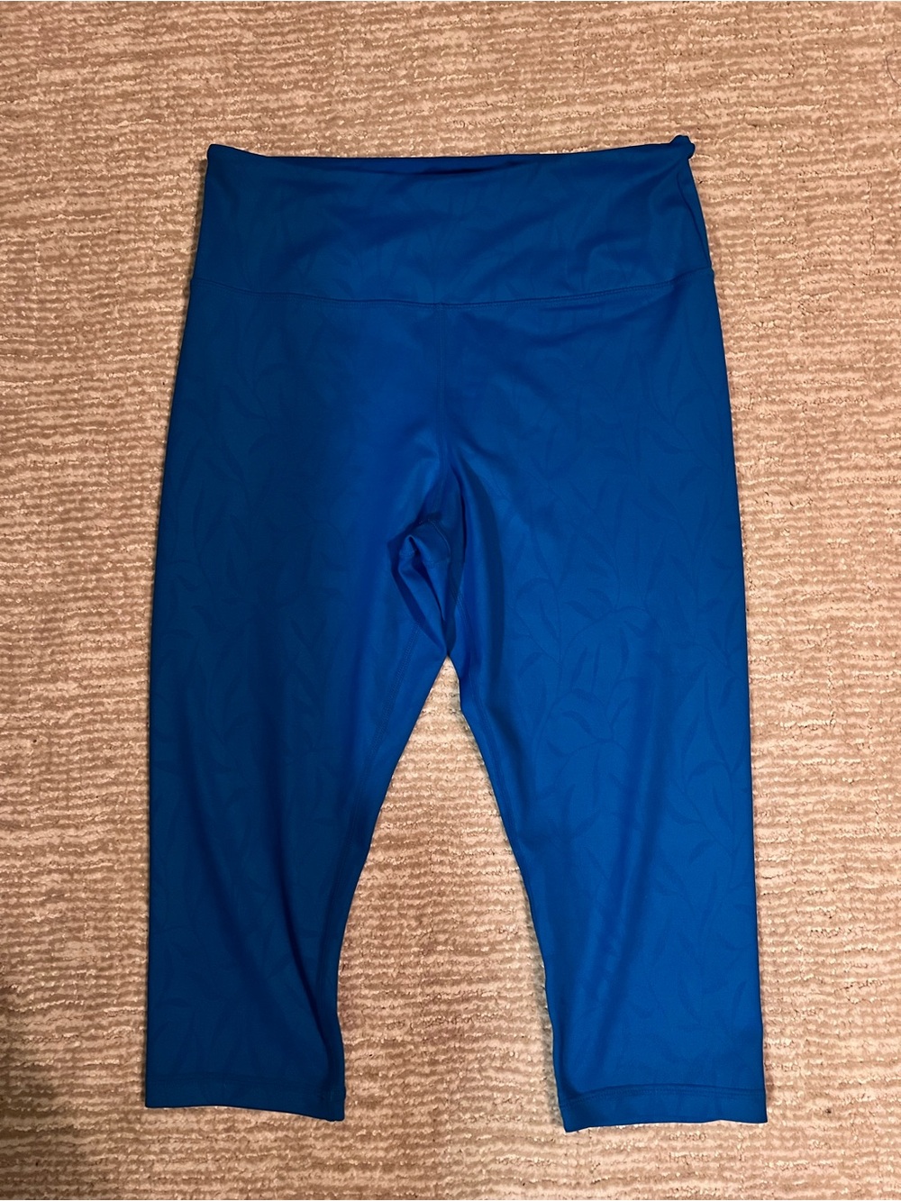 Zyia Active blue Capri Leggings